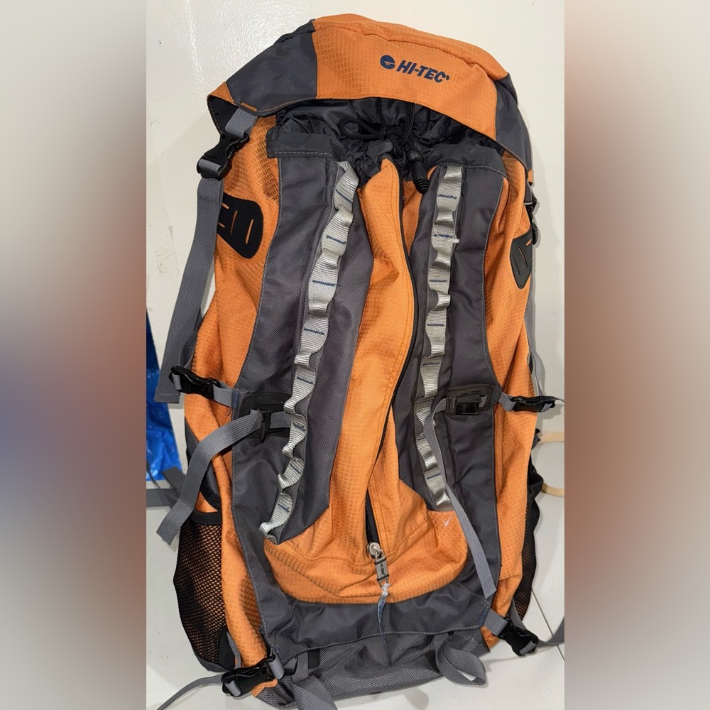 Hi‑Tec Orange and Gray Men's Daypack Backpack